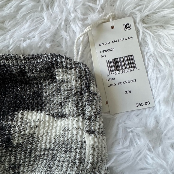 NWT! GOOD AMERICAN SWIM TOP - Picture 4 of 5